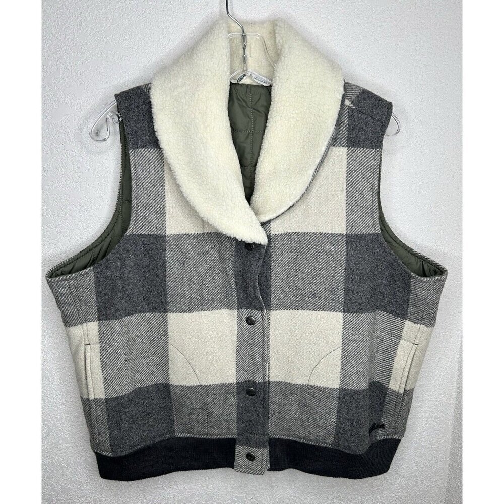 Woolrich Gray and White Plaid Vest